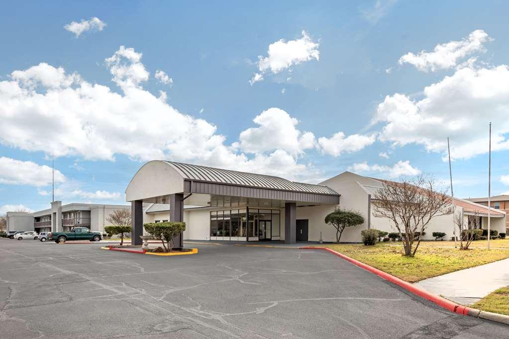 Suburban Studios Gainesville Εξωτερικό φωτογραφία