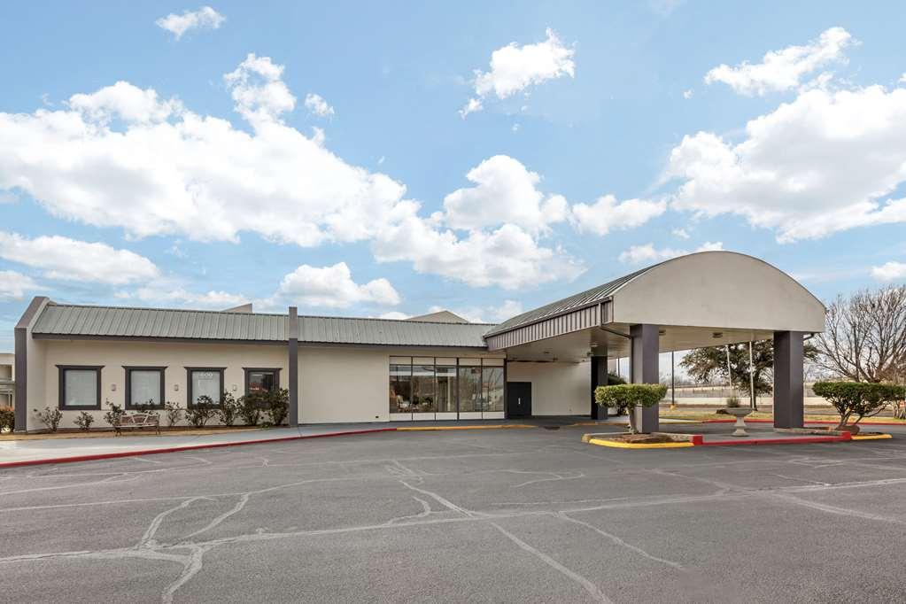 Suburban Studios Gainesville Εξωτερικό φωτογραφία