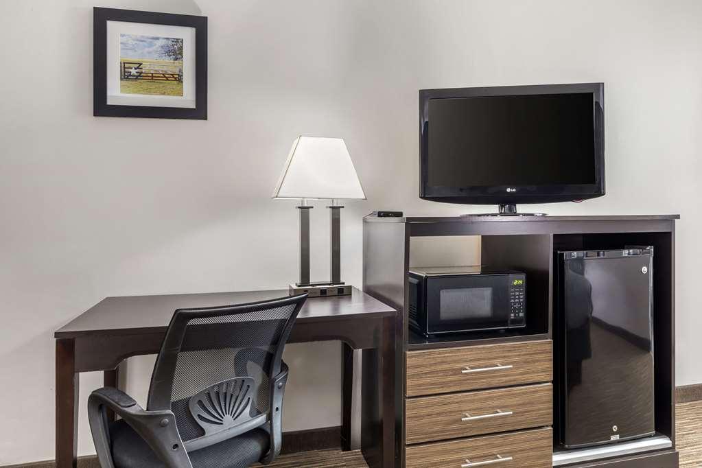 Suburban Studios Gainesville Δωμάτιο φωτογραφία